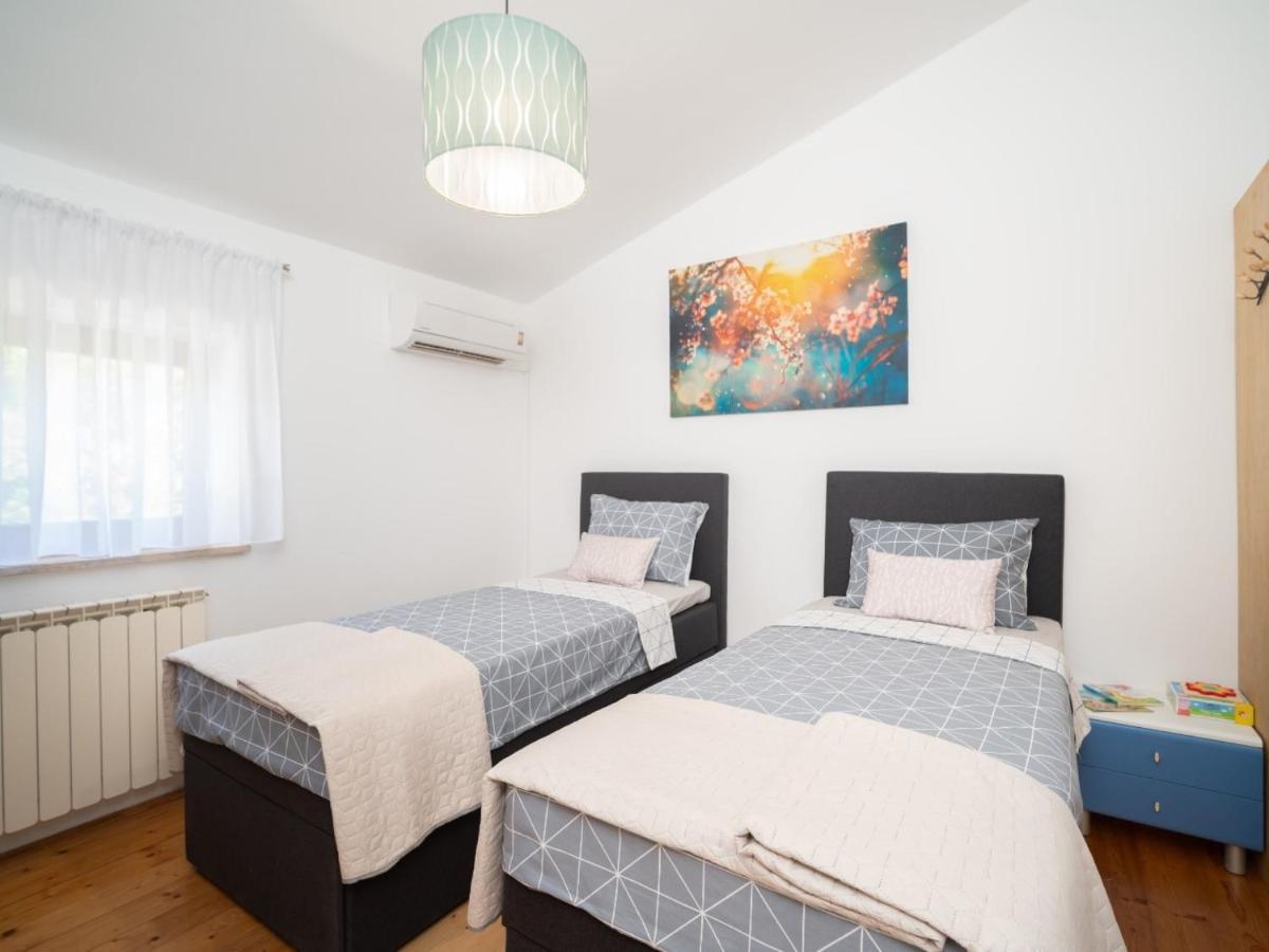 לאבין Apartment Gaia מראה חיצוני תמונה