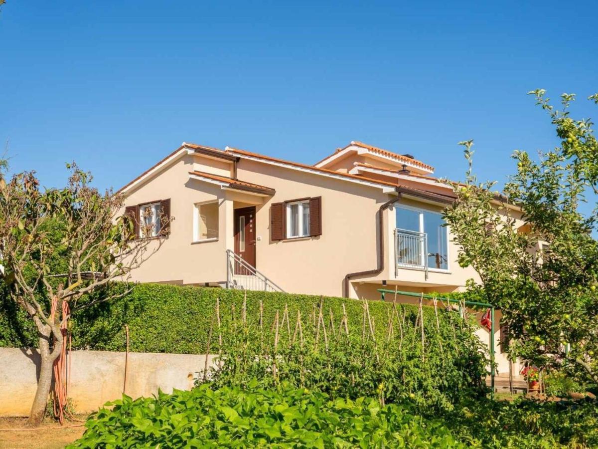 לאבין Apartment Gaia מראה חיצוני תמונה